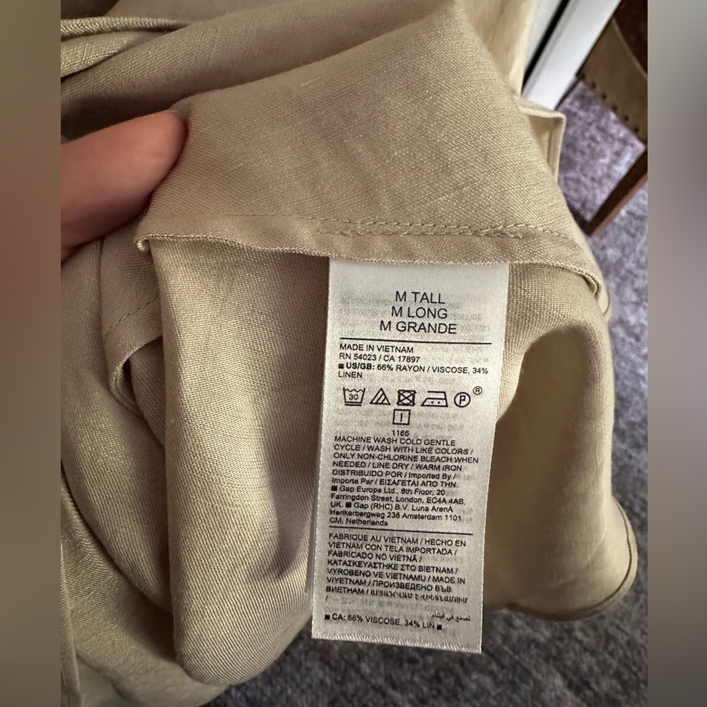 Banana Republic Cream Short-Sleeve Flared Maxi Dress - Picture 9 of 9